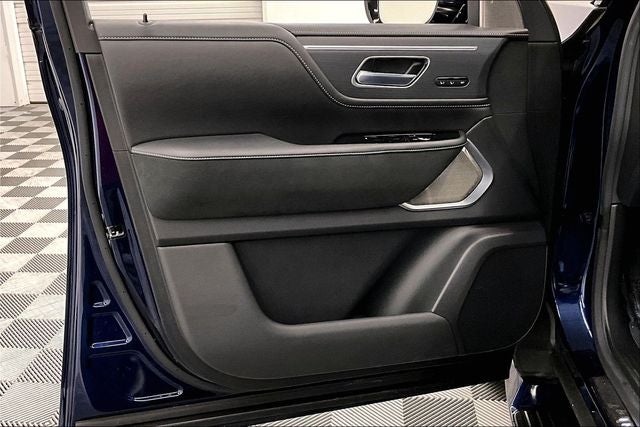 2025 INFINITI QX80 SENSORY