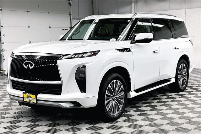 2025 INFINITI QX80 SENSORY 4x4 - Pano Roof - Htd/Cooled Massaging Leather