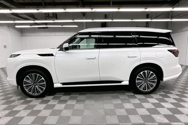 2025 INFINITI QX80 SENSORY 4x4 - Pano Roof - Htd/Cooled Massaging Leather