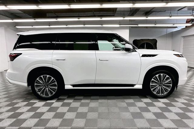 2025 INFINITI QX80 SENSORY 4x4 - Pano Roof - Htd/Cooled Massaging Leather