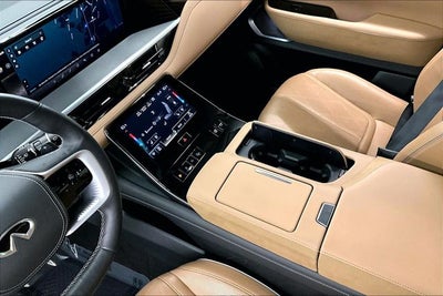 2025 INFINITI QX80 SENSORY 4x4 - Pano Roof - Htd/Cooled Massaging Leather