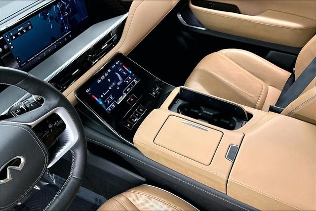 2025 INFINITI QX80 SENSORY 4x4 - Pano Roof - Htd/Cooled Massaging Leather