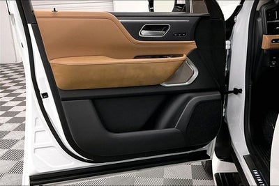 2025 INFINITI QX80 SENSORY 4x4 - Pano Roof - Htd/Cooled Massaging Leather