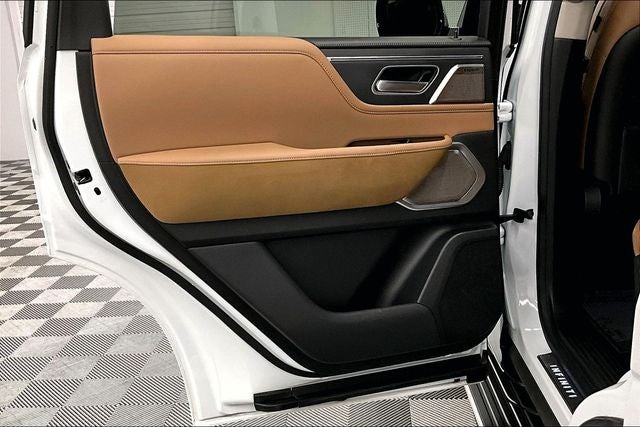 2025 INFINITI QX80 SENSORY 4x4 - Pano Roof - Htd/Cooled Massaging Leather
