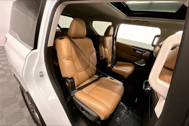 2025 INFINITI QX80 SENSORY 4x4 - Pano Roof - Htd/Cooled Massaging Leather