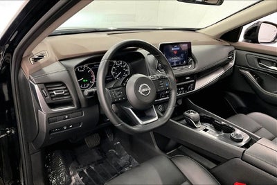 2023 Nissan Rogue SV AWD-Premium Package-Midnight Edition