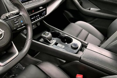2023 Nissan Rogue SV AWD-Premium Package-Midnight Edition