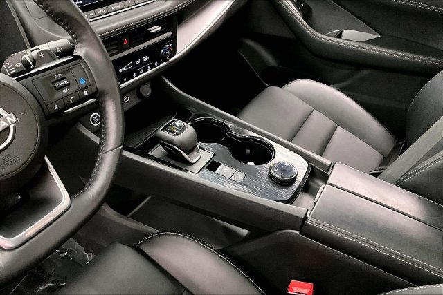 2023 Nissan Rogue SV AWD-Premium Package-Midnight Edition