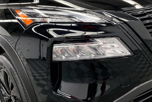 2023 Nissan Rogue SV AWD-Premium Package-Midnight Edition