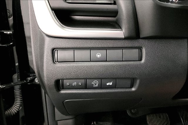 2023 Nissan Rogue SV AWD-Premium Package-Midnight Edition
