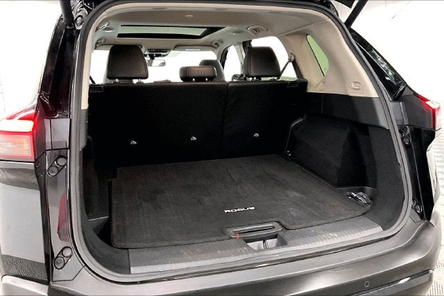 2023 Nissan Rogue SV AWD-Premium Package-Midnight Edition