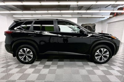 2023 Nissan Rogue SV AWD-Premium Package-Panoramic Roof