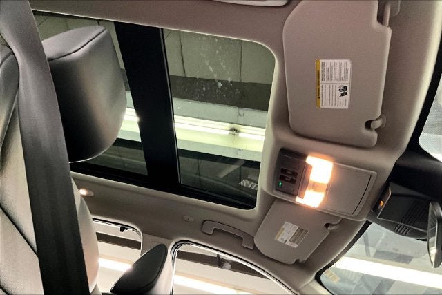 2023 Nissan Rogue SV AWD-Premium Package-Panoramic Roof