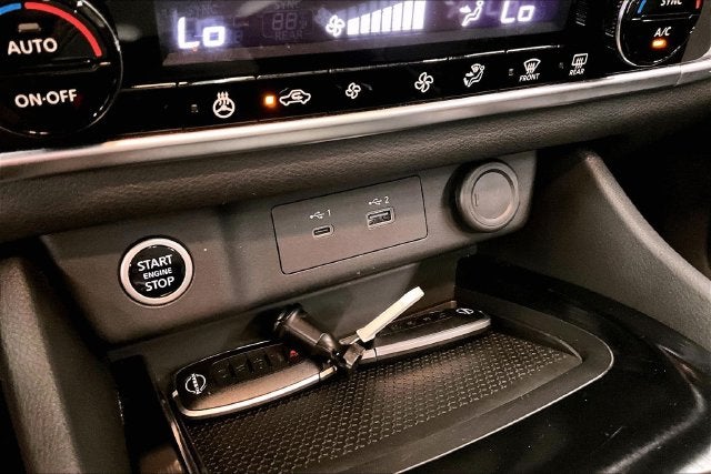 2023 Nissan Rogue SV AWD-Premium Package-Panoramic Roof