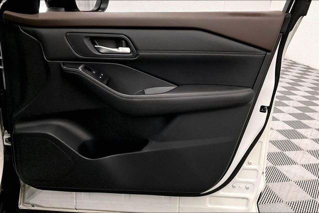 2023 Nissan Rogue SV AWD - Pano Roof - Adaptive Cruise - Htd Seats
