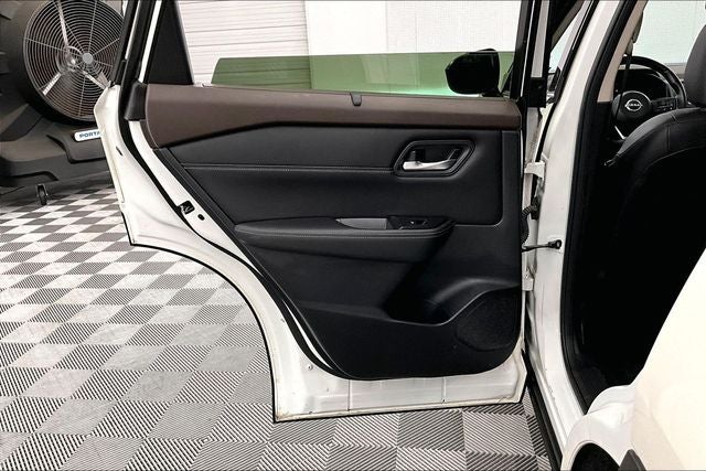 2023 Nissan Rogue SV AWD - Pano Roof - Adaptive Cruise - Htd Seats