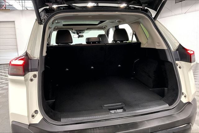 2023 Nissan Rogue SV AWD - Pano Roof - Adaptive Cruise - Htd Seats