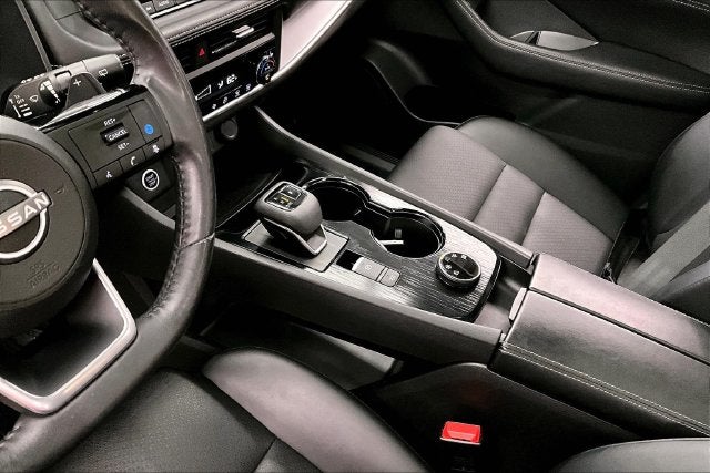 2023 Nissan Rogue SV AWD-Premium Package-Panoramic Roof