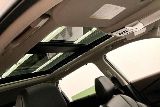 2023 Nissan Rogue SV AWD-Premium Package-Panoramic Roof