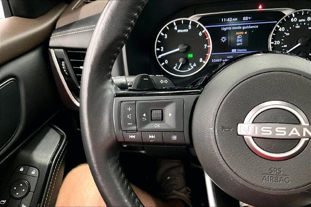 2023 Nissan Rogue SV AWD-Premium Package-Panoramic Roof