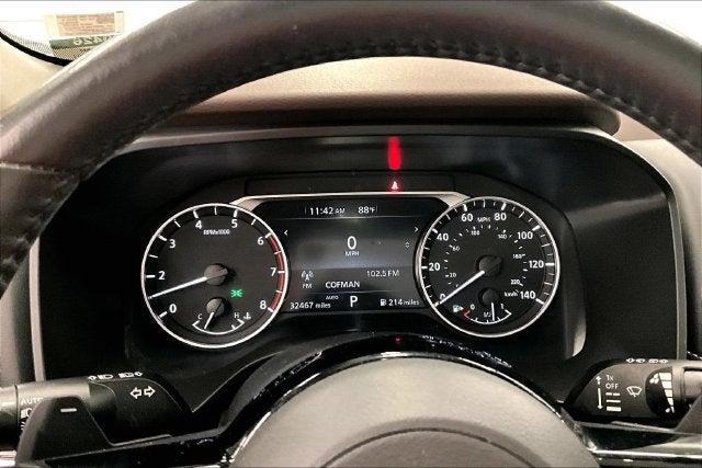 2023 Nissan Rogue SV AWD-Premium Package-Panoramic Roof
