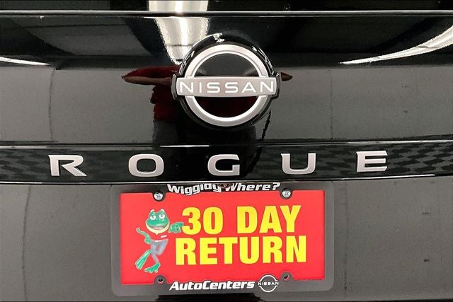 2025 Nissan Rogue SL