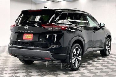 2025 Nissan Rogue SL