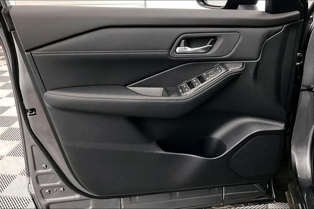 2025 Nissan Rogue SL AWD