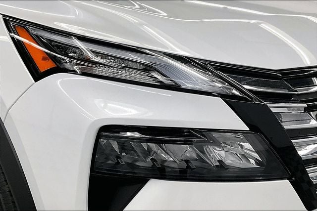 2025 Nissan Rogue SL AWD - Premium and Tech Packages