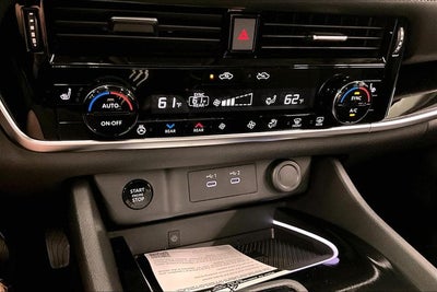 2025 Nissan Rogue SL AWD - Premium and Tech Packages