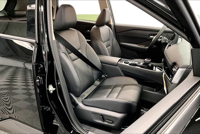 2025 Nissan Rogue SL AWD