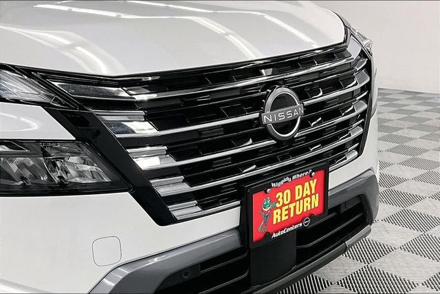 2025 Nissan Rogue SL AWD - Premium and Tech Packages