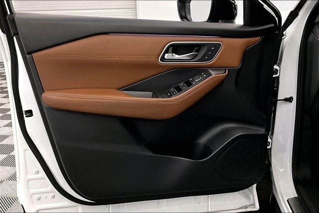 2024 Nissan Rogue Platinum Pano Roof - Adaptive Cruise - Htd Leather
