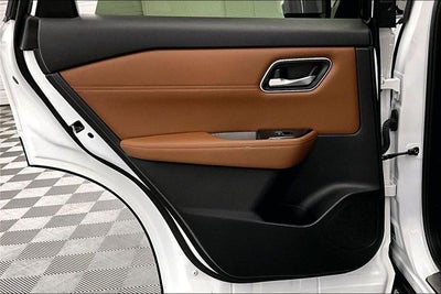 2024 Nissan Rogue Platinum Pano Roof - Adaptive Cruise - Htd Leather