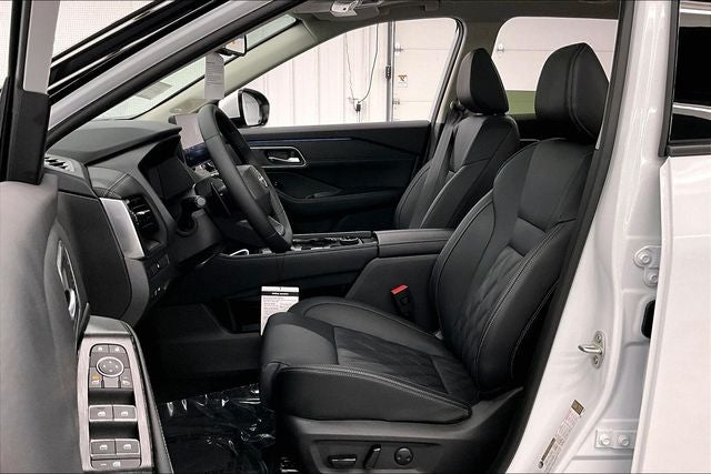 2025 Nissan Rogue Platinum AWD