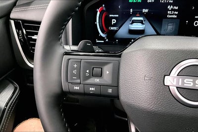 2025 Nissan Rogue Platinum AWD