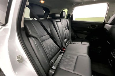 2025 Nissan Rogue Platinum AWD