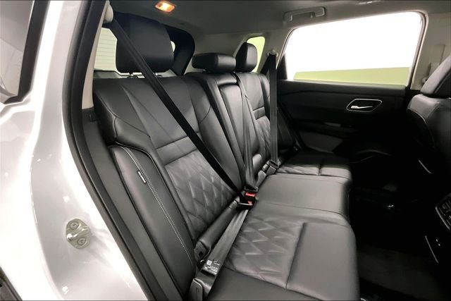 2025 Nissan Rogue Platinum AWD