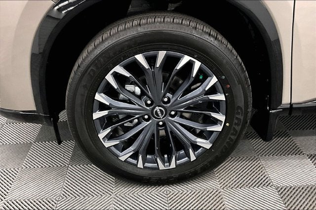 2026 Nissan Rogue Platinum AWD - Premium Package