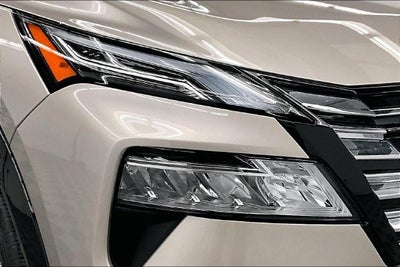 2026 Nissan Rogue Platinum AWD - Premium Package