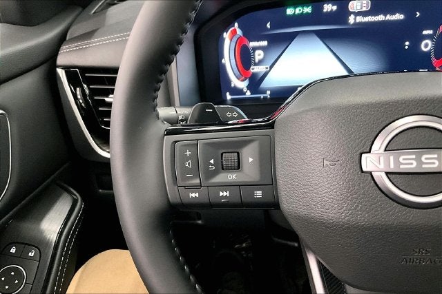 2026 Nissan Rogue Platinum AWD - Premium Package