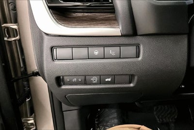 2026 Nissan Rogue Platinum AWD - Premium Package