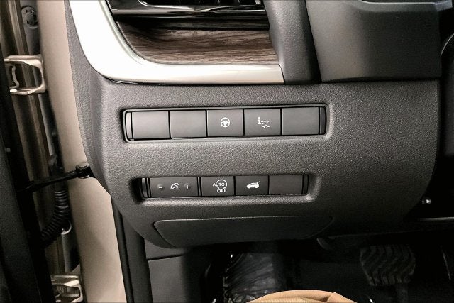 2026 Nissan Rogue Platinum AWD - Premium Package