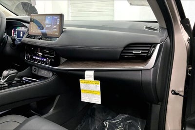 2026 Nissan Rogue Platinum AWD - Premium Package