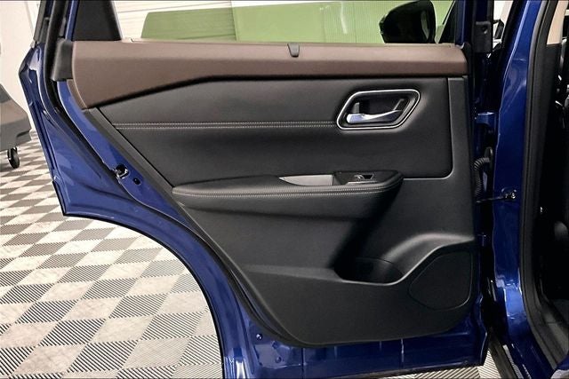2023 Nissan Rogue Platinum AWD - Premium Pkg - Pano Roof - Htd Leather