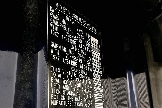 2025 Nissan Rogue Platinum AWD - Premium Package