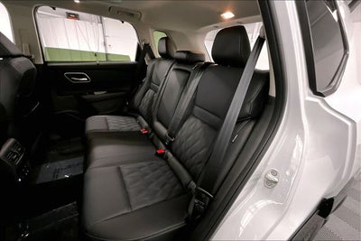 2026 Nissan Rogue Platinum AWD - Premium Package