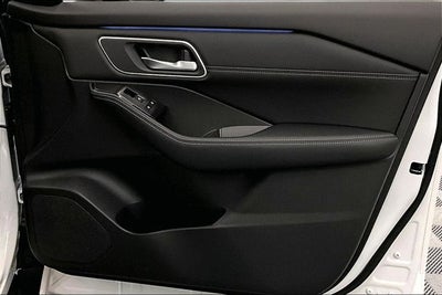 2026 Nissan Rogue Platinum AWD - Premium Package