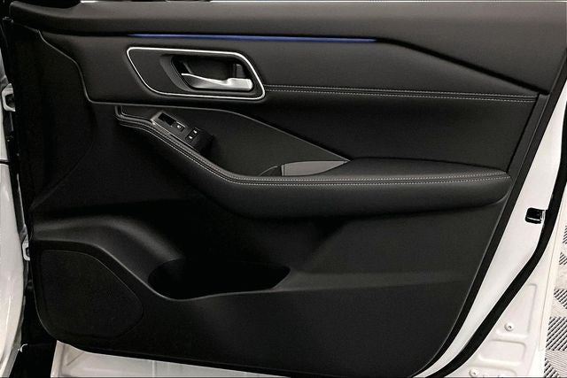 2026 Nissan Rogue Platinum AWD - Premium Package