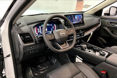 2026 Nissan Rogue Platinum AWD - Premium Package